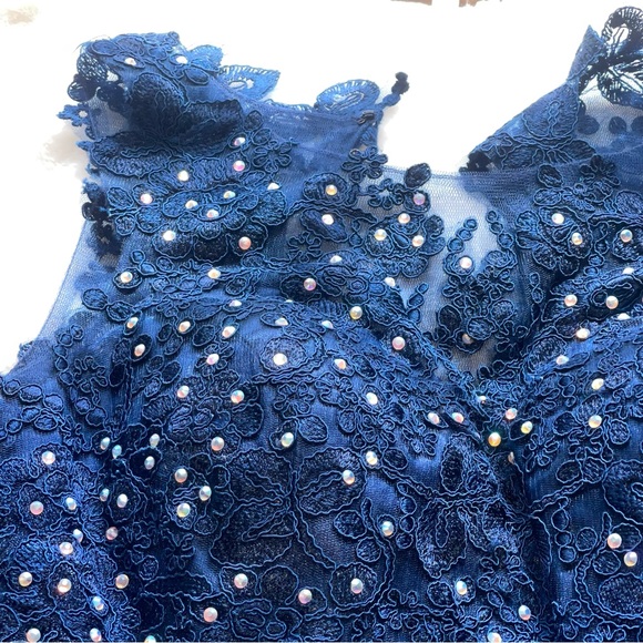 Elizabeth K by GLS Formal Dress - Picture 6 of 13